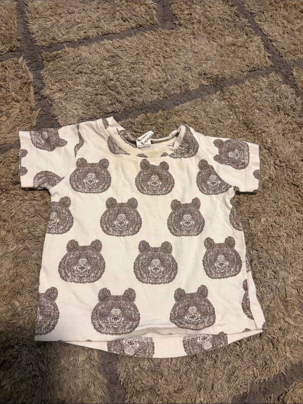6-12 kate quinn Cream Brown Bear Face print shirt